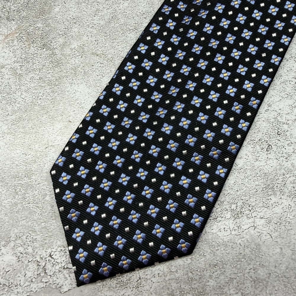 Jos. A. Bank Silk Tie Mens One Size Black Floral Pointed Made In China‎ Necktie